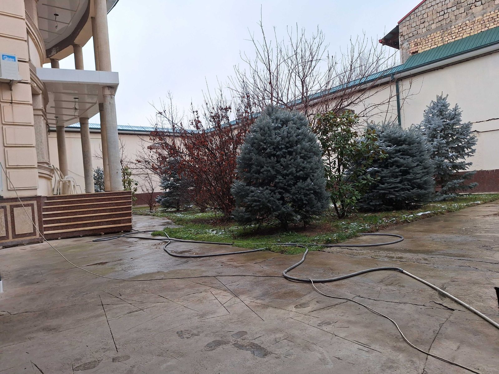 7-комнатный дом, 830 м², Ташкент, Алмазарский район, на продажу