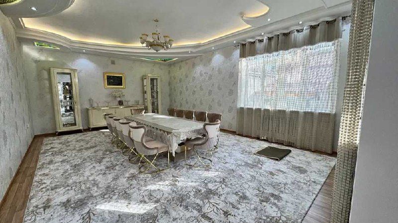 8-xonali uy, 550 m², Toshkent, Mirobod tumani, sotuvga