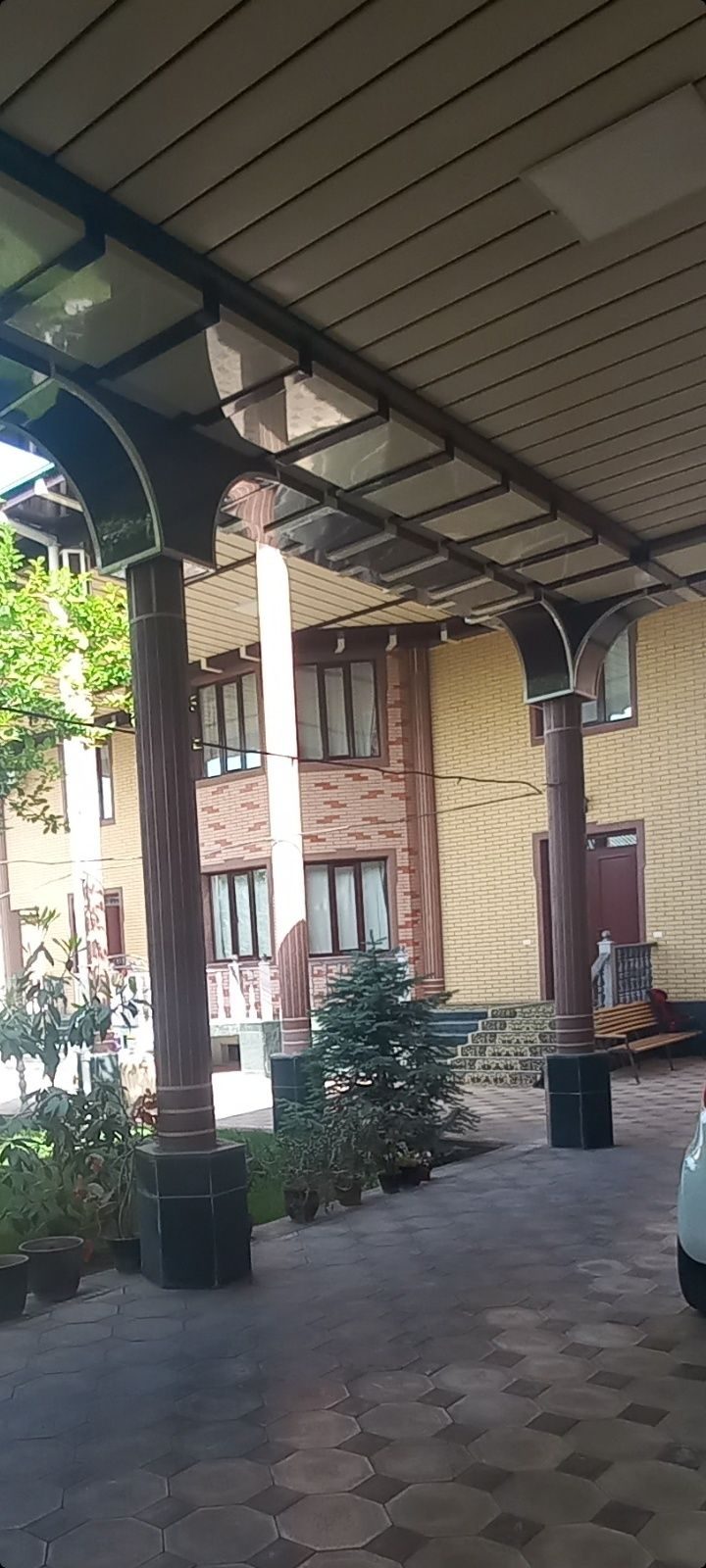 11-xonali uy, 1600 m², Toshkent, Sergeli tumani, sotuvga