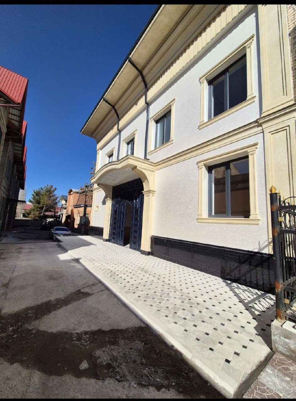 10-xonali uy, 680 m², Toshkent, Uchtepa tumani, sotuvga