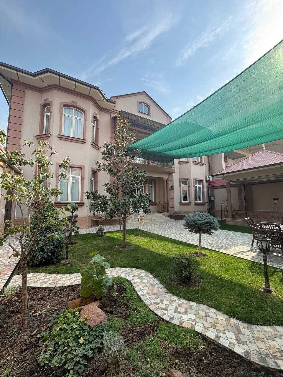 7-xonali uy, 800 m², Toshkent, Chilonzor tumani, sotuvga