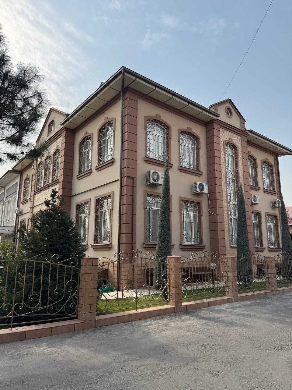 7-xonali uy, 800 m², Toshkent, Chilonzor tumani, sotuvga