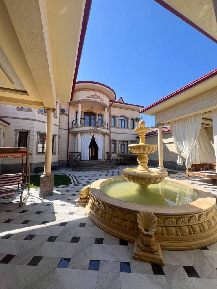 12-xonali uy, 800 m², Toshkent, Shayxontohur tumani, sotuvga