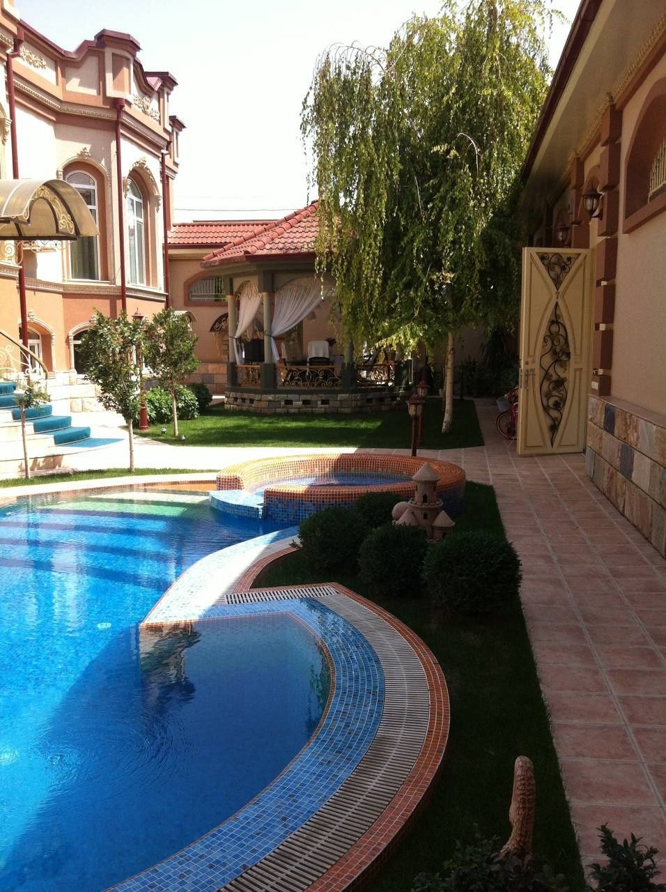 7-xonali uy, 1000 m², Toshkent, Shayxontohur tumani, sotuvga