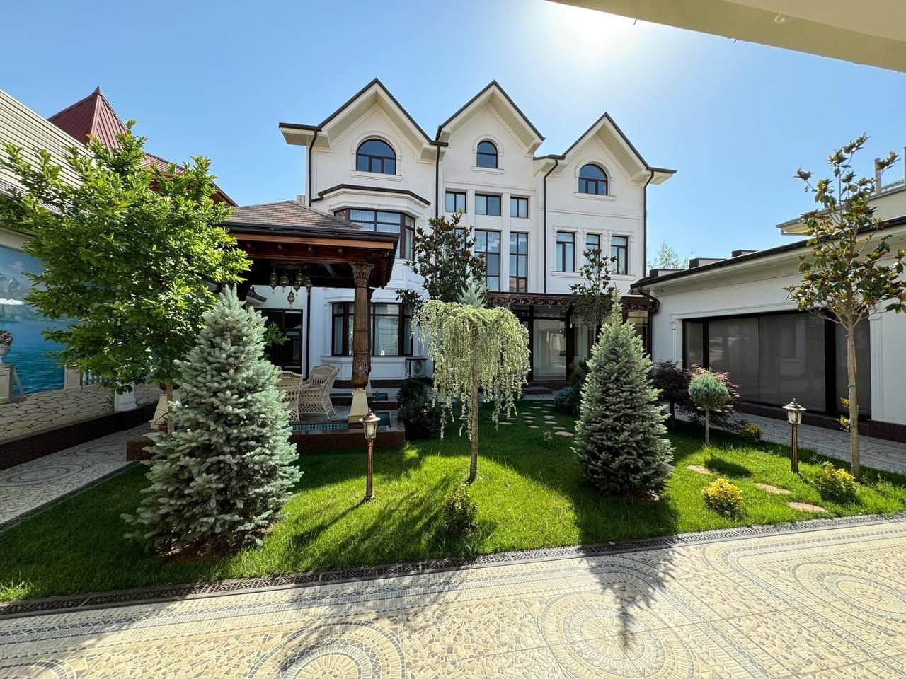 8-xonali uy, 900 m², Toshkent, Yunusobod tumani, sotuvga