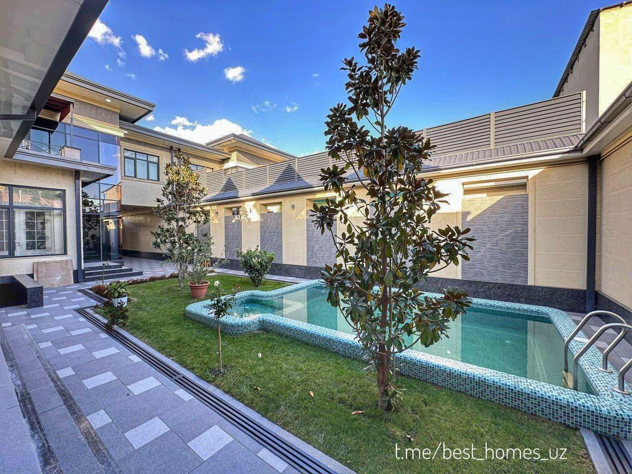 6-комнатный дом, 550 м², Ташкент, Юнусабадский район, на продажу
