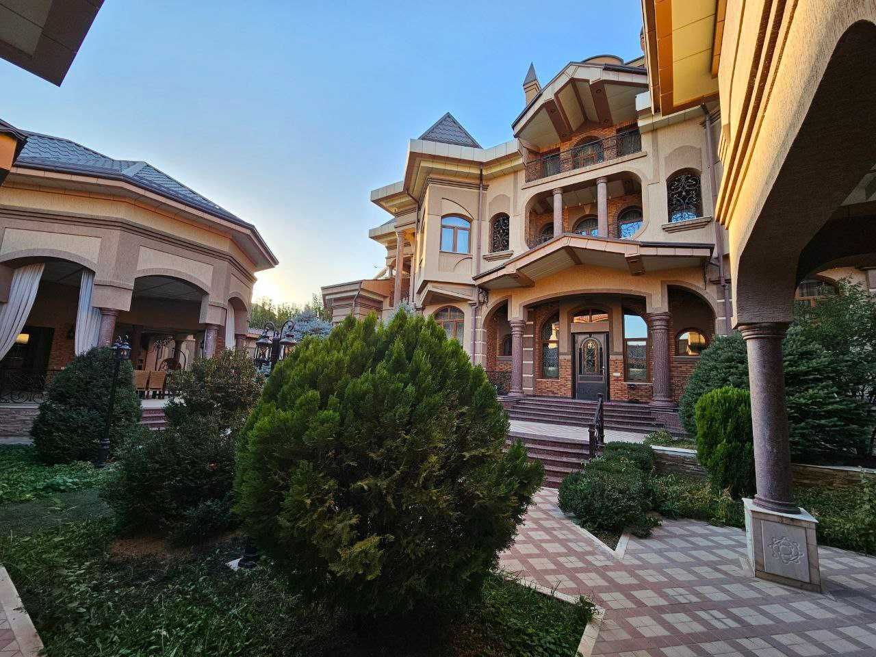 8-xonali uy, 610 m², Toshkent, Yunusobod tumani, sotuvga
