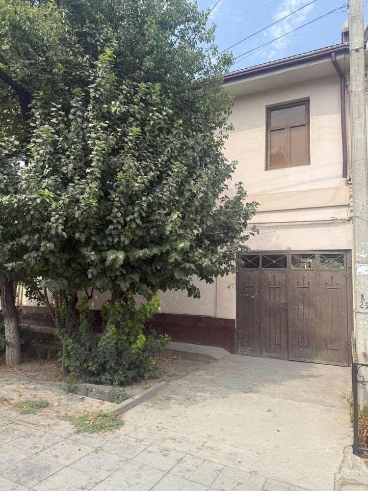 6-xonali uy, 800 m², Toshkent, Yakkasaroy tumani, sotuvga