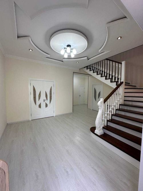 House for sale, 40 let Tuzel, 3 kv-l. Suitable for a hostel or kindergarten.