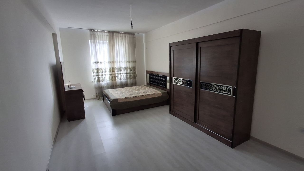 2-комнатная квартира, 94 м², Ташкент, Мирзо-Улугбекский район, в аренду