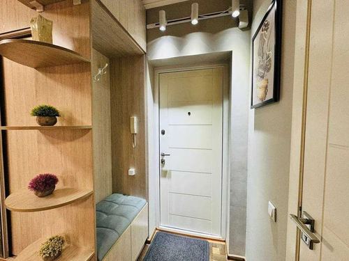 1-room apartment for rent on Maxtumkuli, 1st line