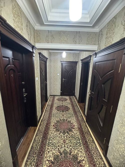 1st floor apartment for rent for family