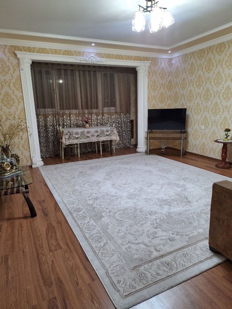 3-комнатная квартира, 72 м², Ташкент, Яшнабадский район, в аренду