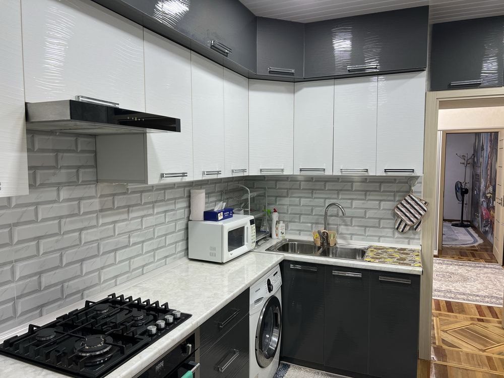 3-xonali kvartira, 100 m², Toshkent, Olmazor tumani, ijaraga