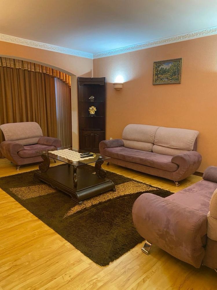 6-xonali kvartira, 140 m², Toshkent, Yashnobod tumani, ijaraga