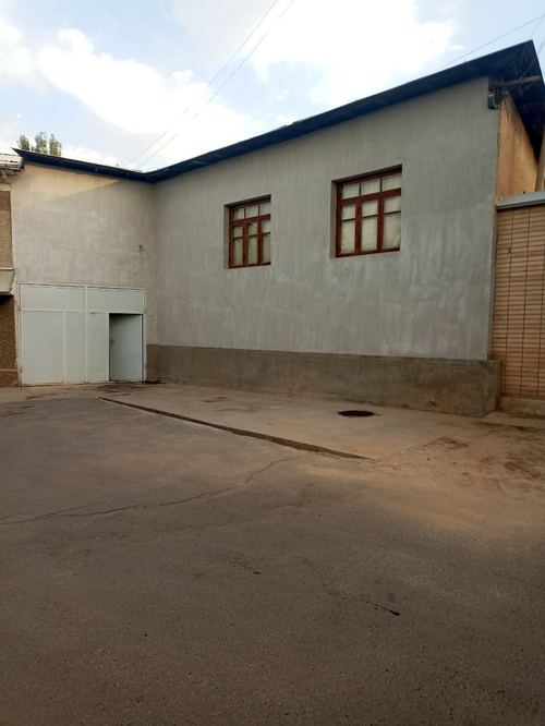 Courtyard for sale, Qora Qamish, IBR gas station