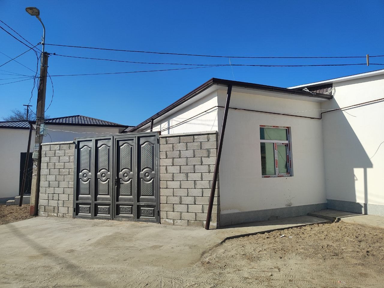 3-комнатный дом, 60 м², Ташкент, Сергелийский район, на продажу