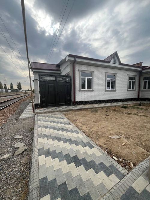 Трехкомнатный дом 60м2 с двориком метро Технопарк