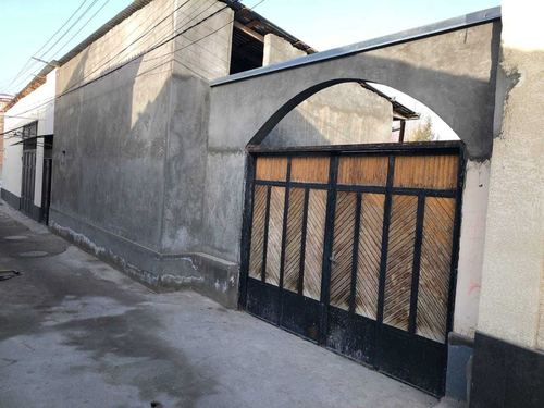Qorasaroy, 2.5 sotok plot for sale, near UzGazOil