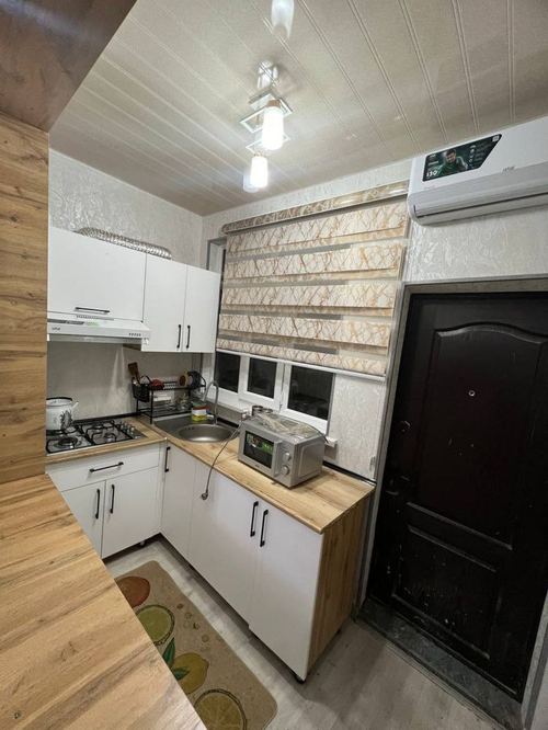 Apartment for sale, 1 room converted to 2, Chilanzar district, 9th block