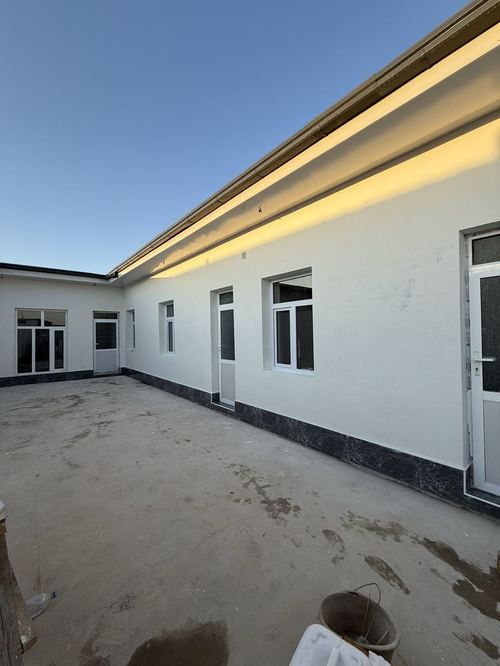 Courtyard for sale in Nazarbek