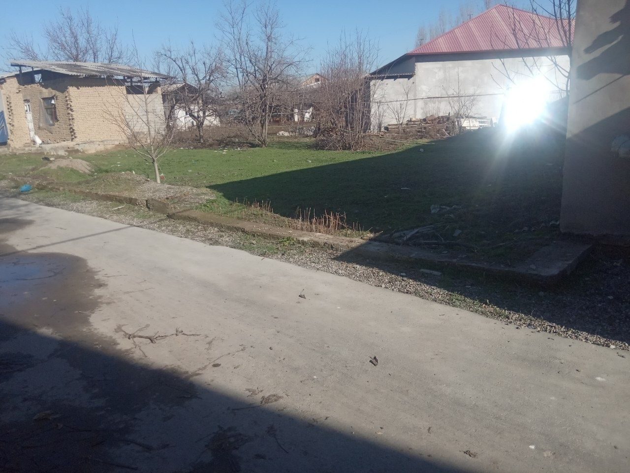 Quruq yer sotiladi. Sergeli tumani.