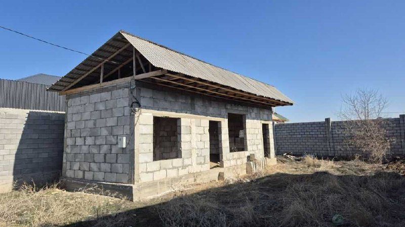 Sergeli 6.4 sotix yer uchastkasi