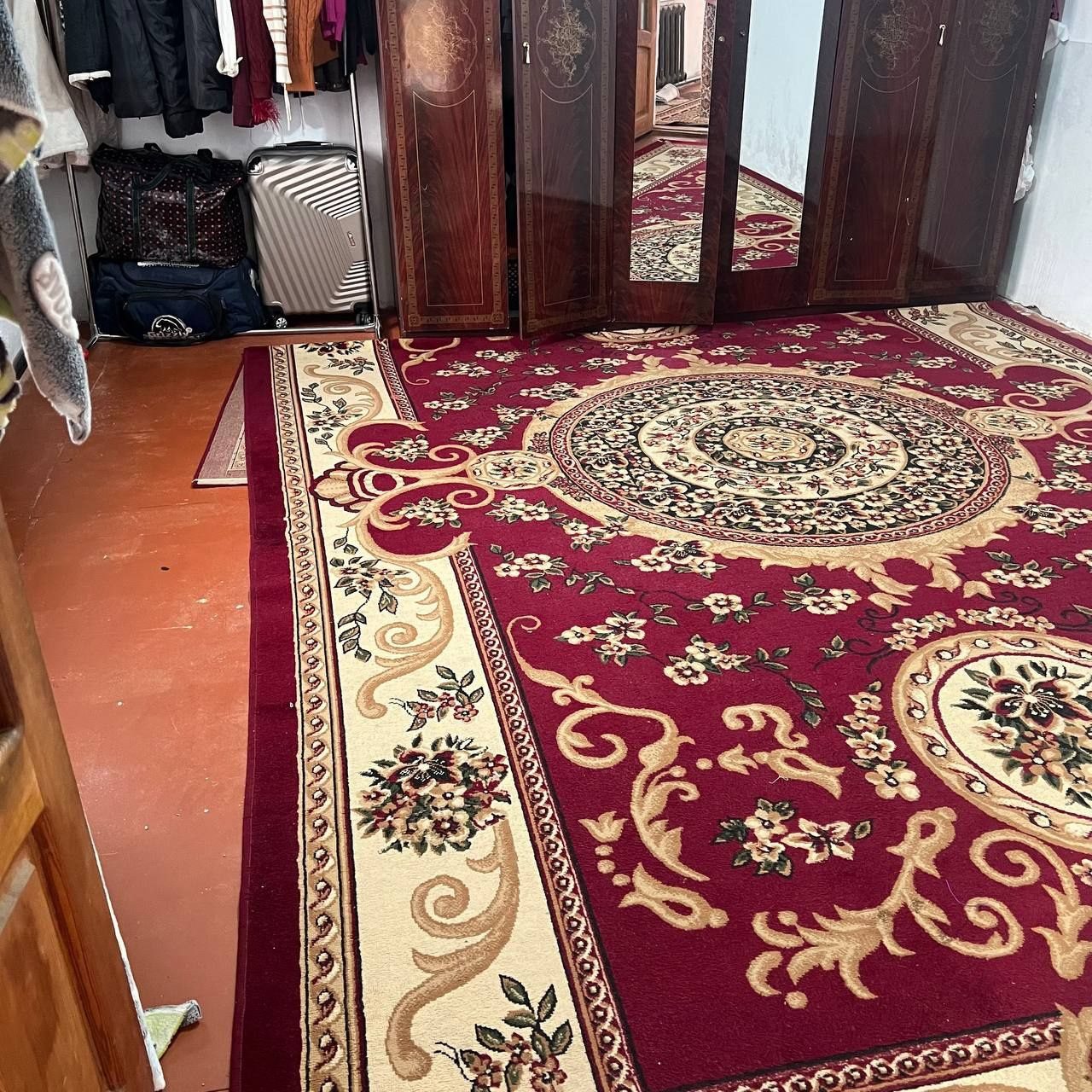 Uchastka sotiladi Yangihayot tumani