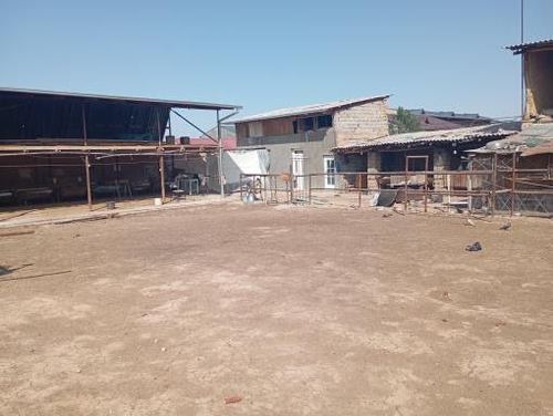 Land for sale in Uch Kahramon