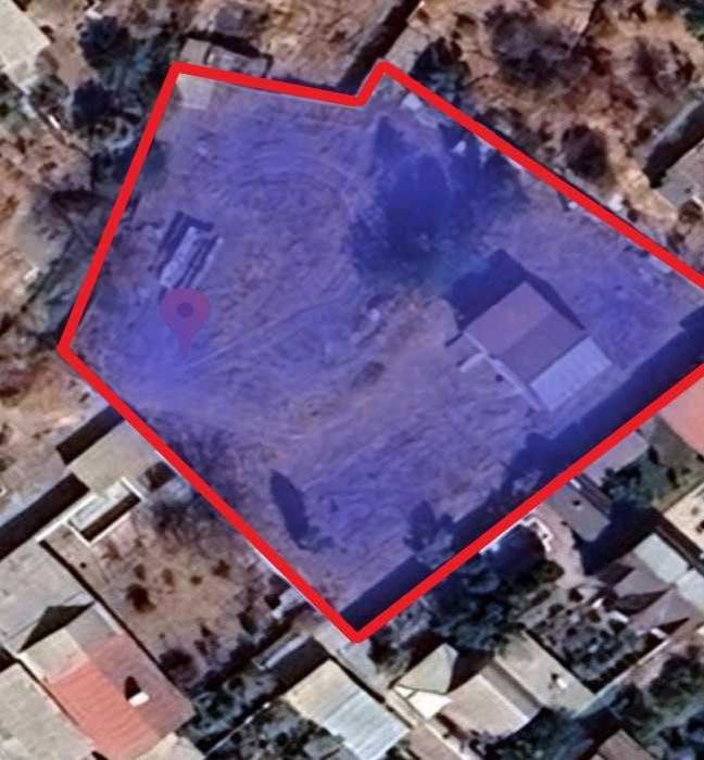 Land plot 24.5 sotok. 17000 USD per sotok in the Yangi Uzbekistan area.