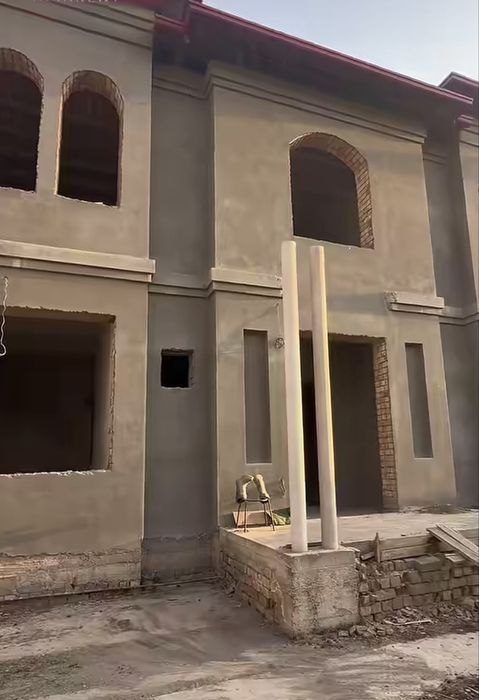 Mirzo Ulug'bek tumanida qurilmagan uyi bilan yer sotiladi