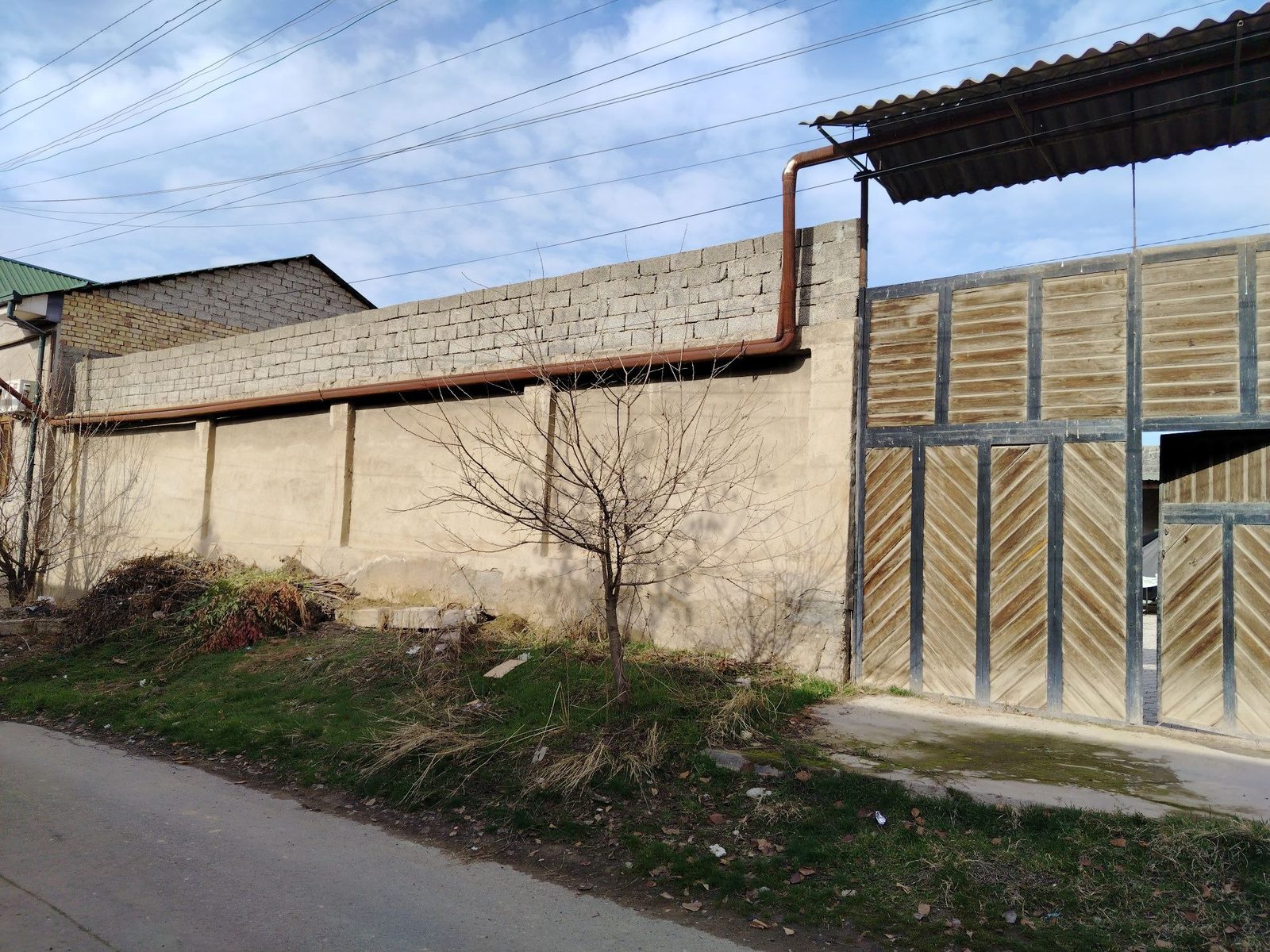 Земельный участок 3.2 соток, продается, сторона Ибн Сино-1, бетонная дорога, махалля