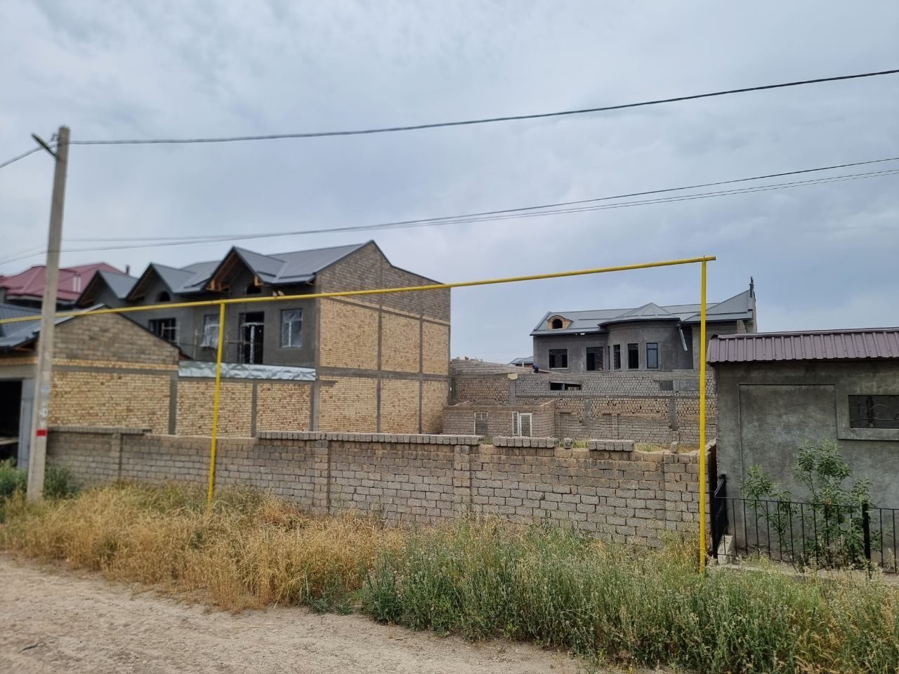 Sergeli, 2.5 sotok, elite mahalla, metro, 500m from kotta kucha
