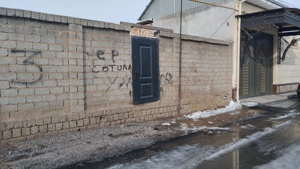 Yashnobod tumani, Olmos mahallasi, Dilnur 4 massivida yer sotiladi