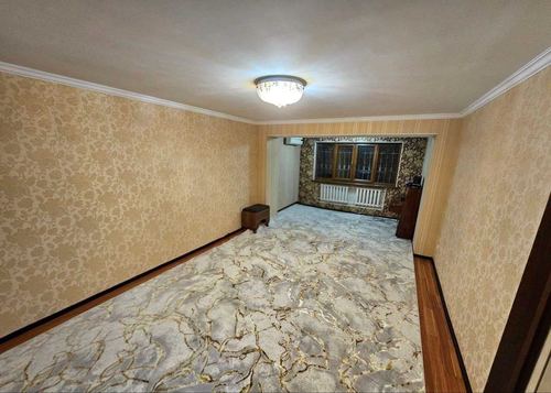 Spacious 4-room apartment for rent