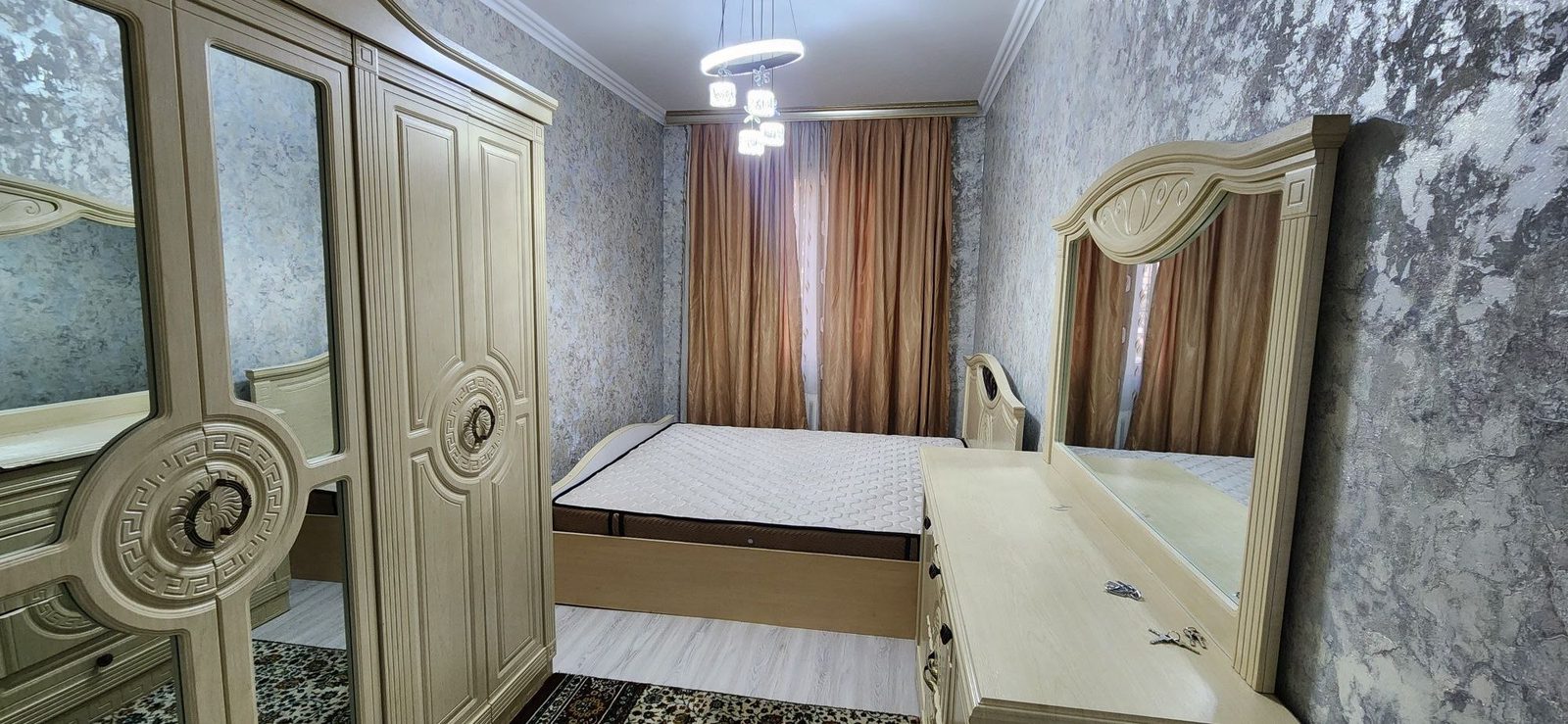 3-xonali kvartira, 80 m², Toshkent, Mirzo Ulug‘bek tumani, ijaraga