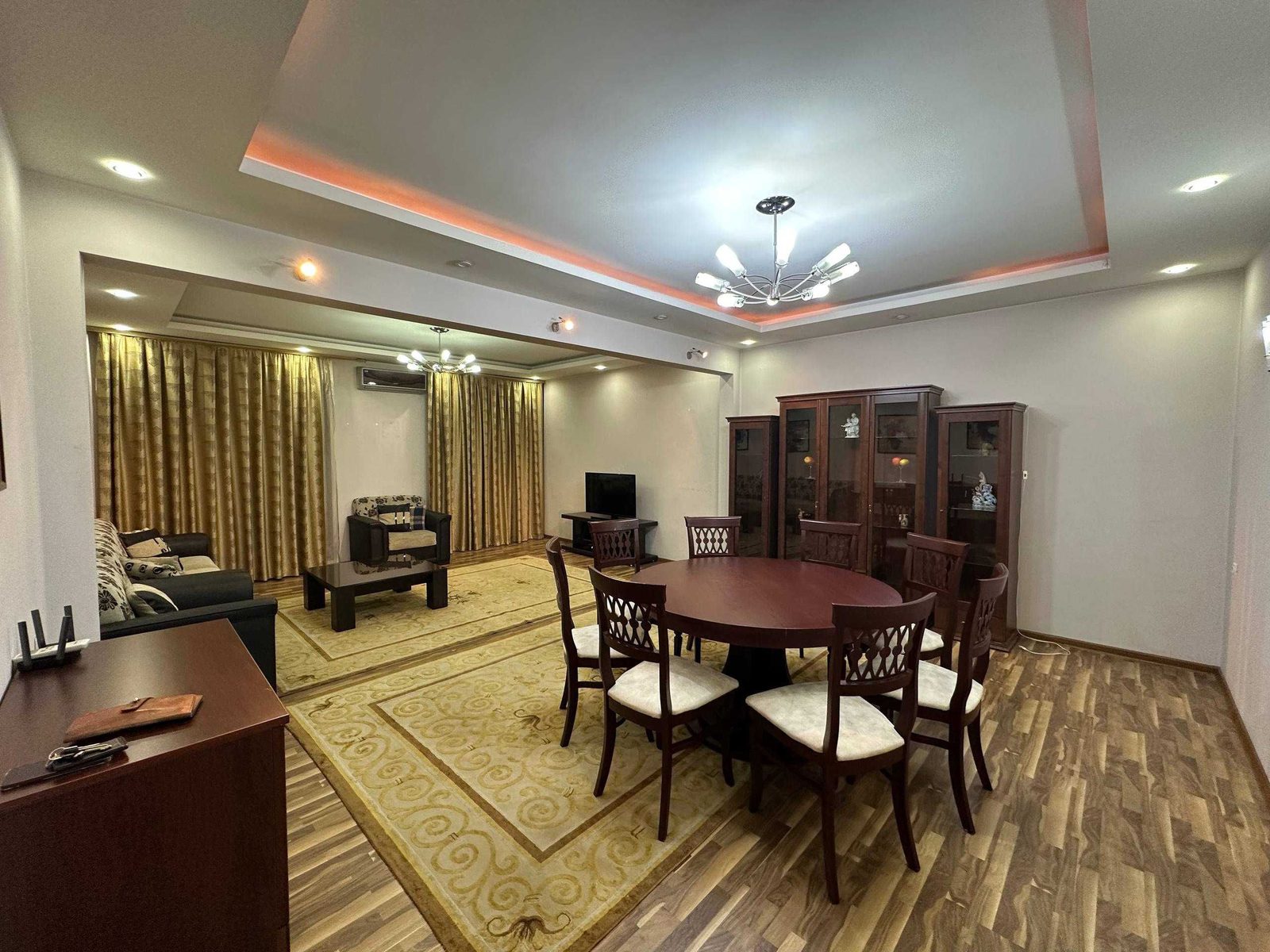 3-xonali kvartira, 130 m², Toshkent, Mirobod tumani, ijaraga