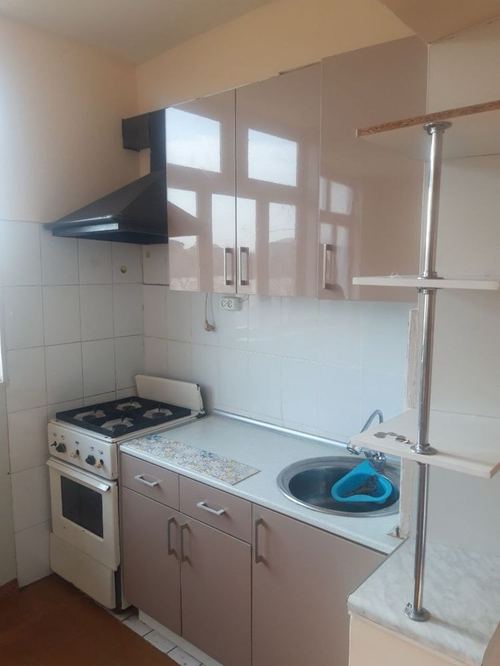 For rent: clean 2-room apartment for family
