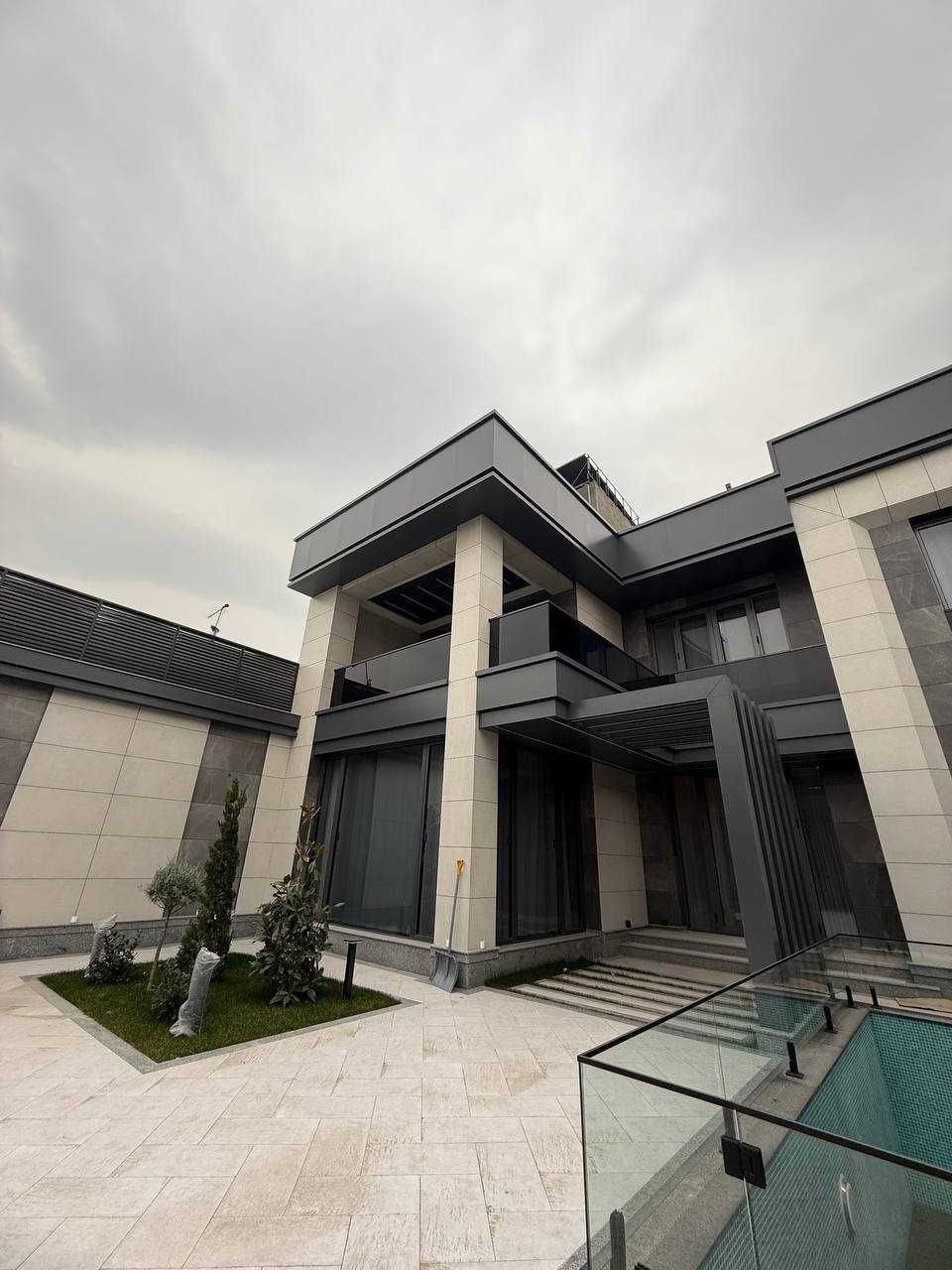 10-xonali uy, 1000 m², Toshkent, Yakkasaroy tumani, sotuvga