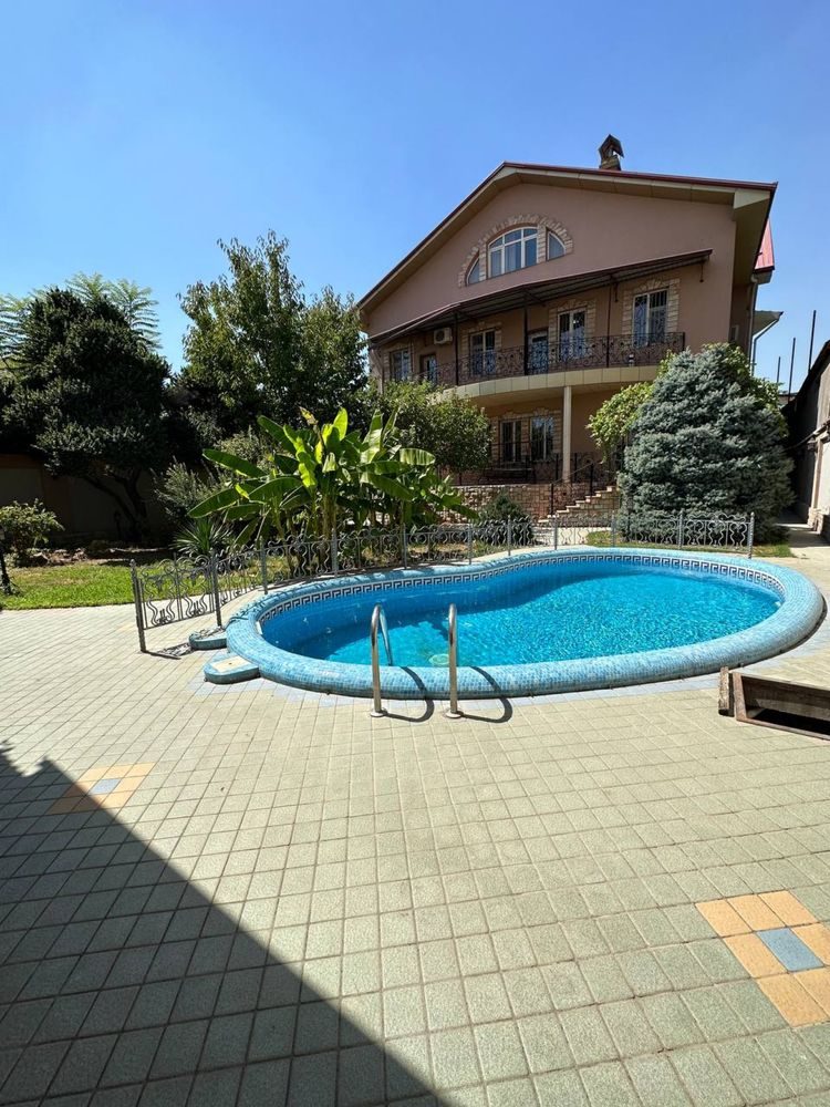 10-xonali uy, 1000 m², Toshkent, Yunusobod tumani, sotuvga