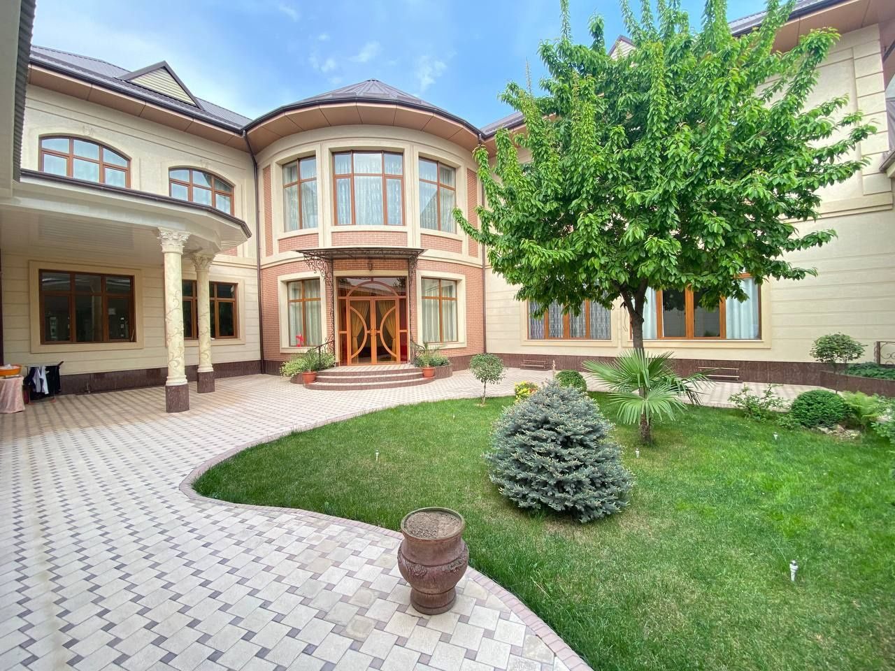 8-xonali uy, 630 m², Toshkent, Yunusobod tumani, sotuvga