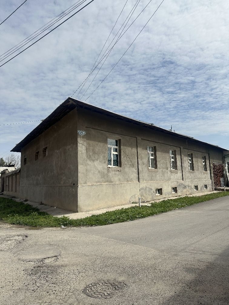 10-xonali uy, 219 m², Toshkent, Mirzo Ulug‘bek tumani, sotuvga