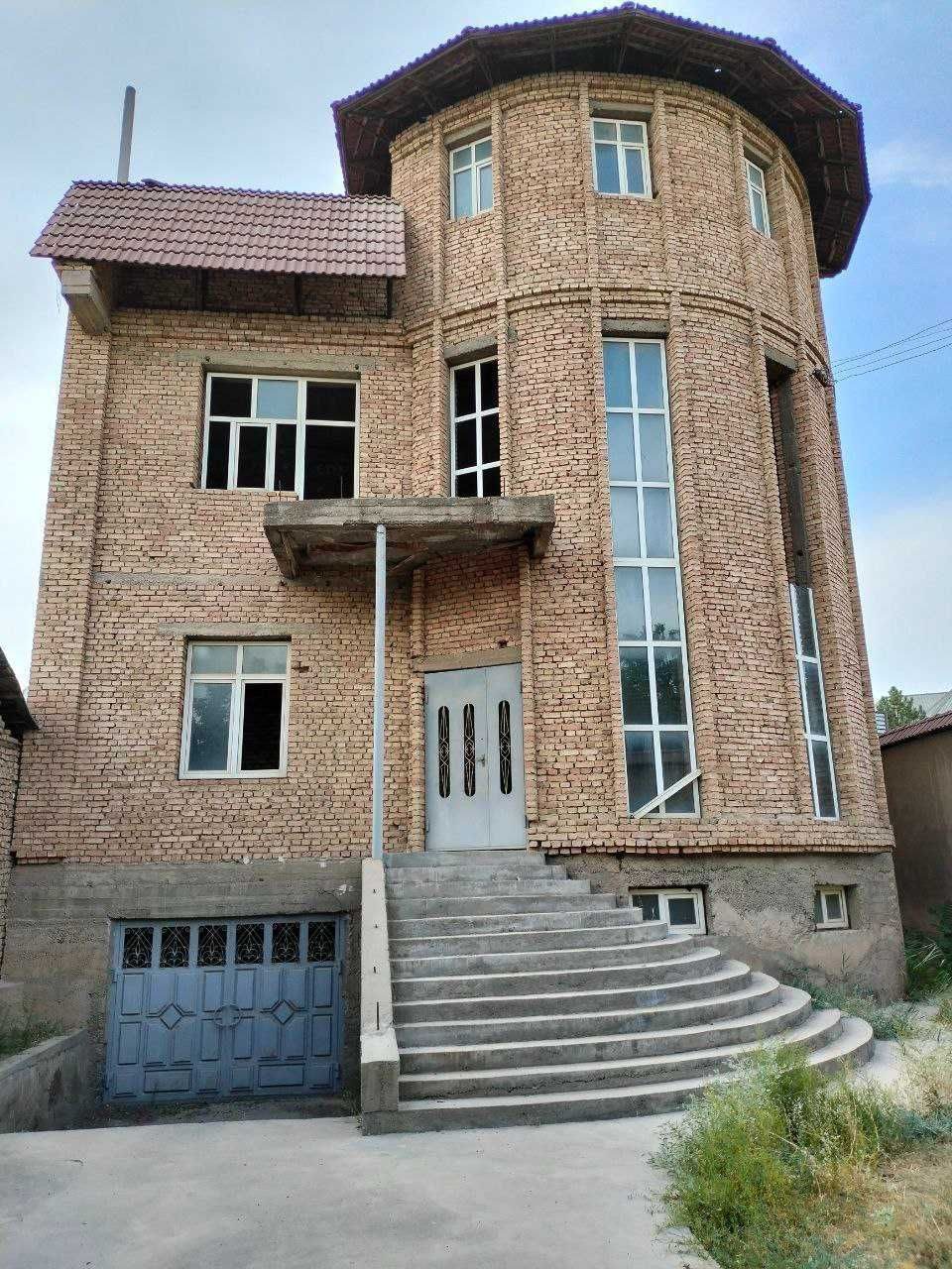 6-xonali uy, 442 m², Toshkent, Mirzo Ulug‘bek tumani, sotuvga
