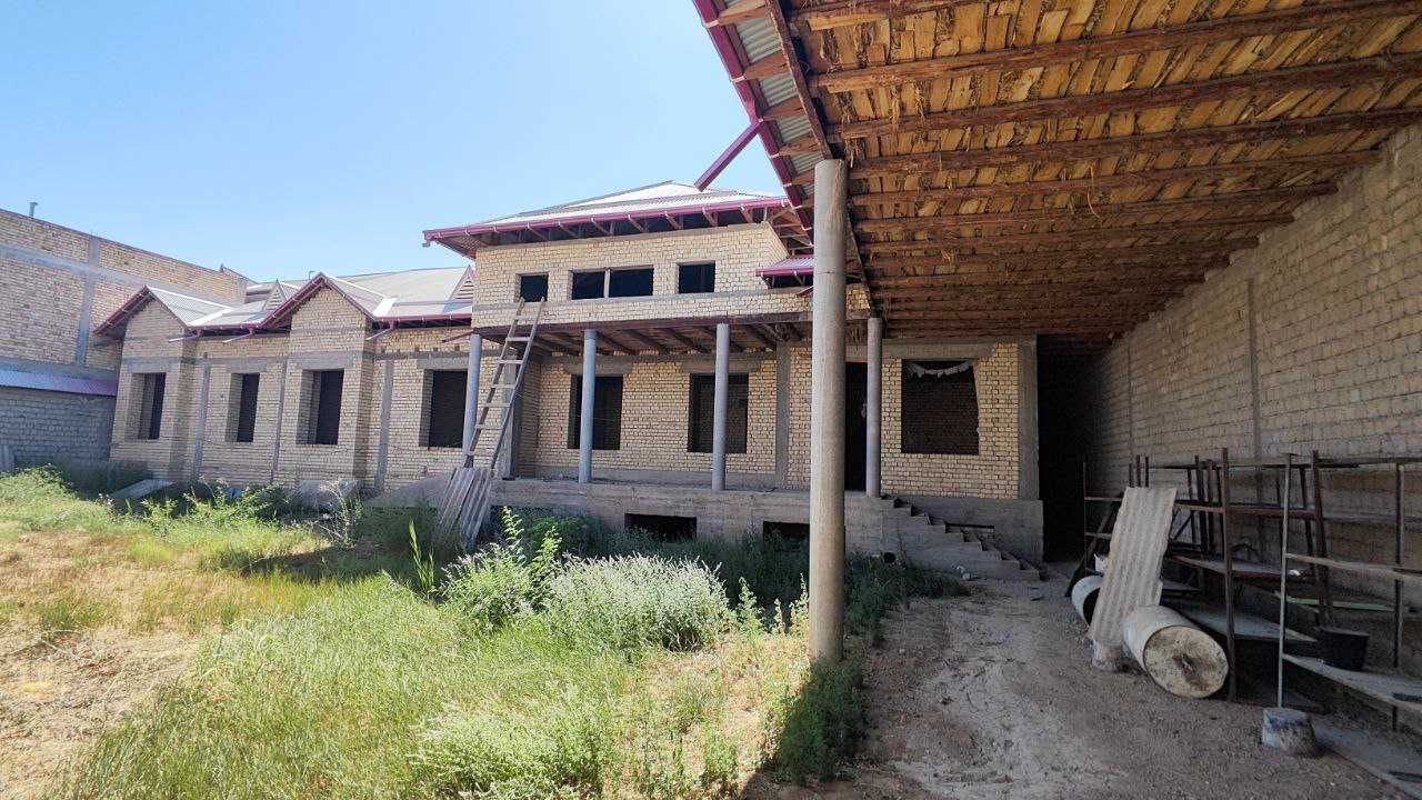 9-xonali uy, 1200 m², Toshkent, Mirzo Ulug‘bek tumani, sotuvga
