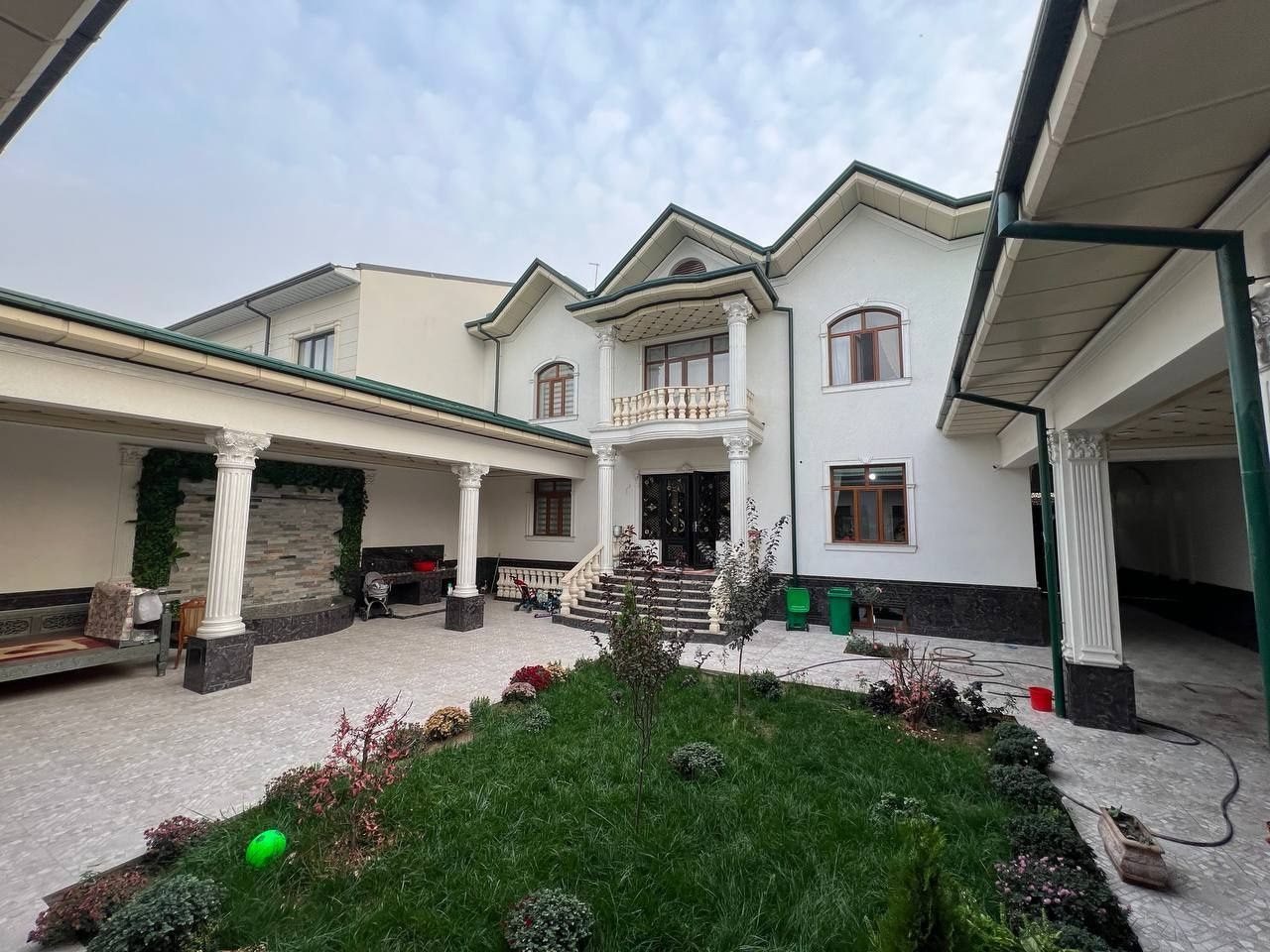 14-xonali uy, 502 m², Toshkent, Sergeli tumani, sotuvga