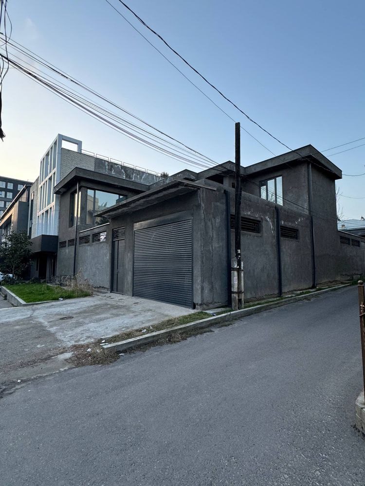 6-xonali uy, 350 m², Toshkent, Mirzo Ulug‘bek tumani, sotuvga