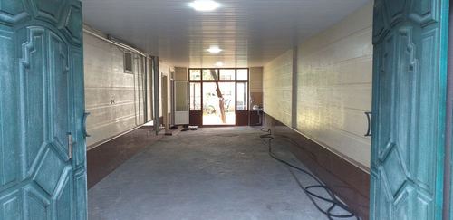 Продается дом, 5 соток, 8 комнат, все условия. Гор. канализация.