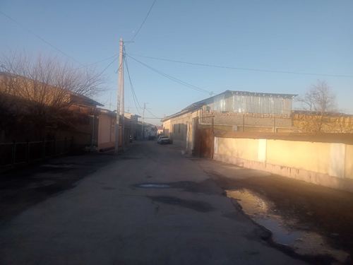 House courtyard for sale Muynak 4th passage