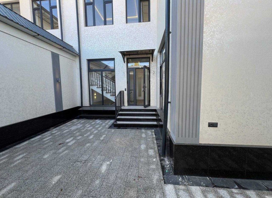 5-xonali uy, 220 m², Toshkent, Yunusobod tumani, sotuvga
