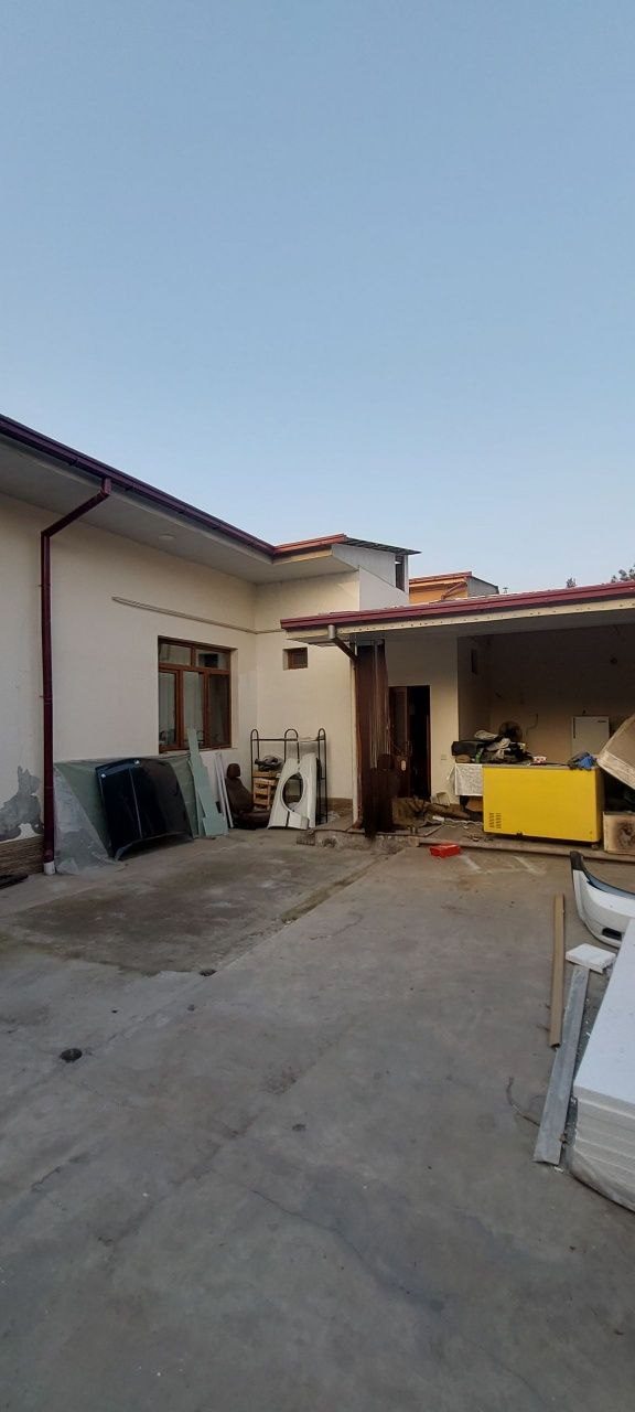 5-xonali uy, 120 m², Toshkent, Sergeli tumani, sotuvga